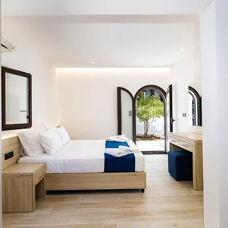 The White House Of Bali * Bali (Crete)